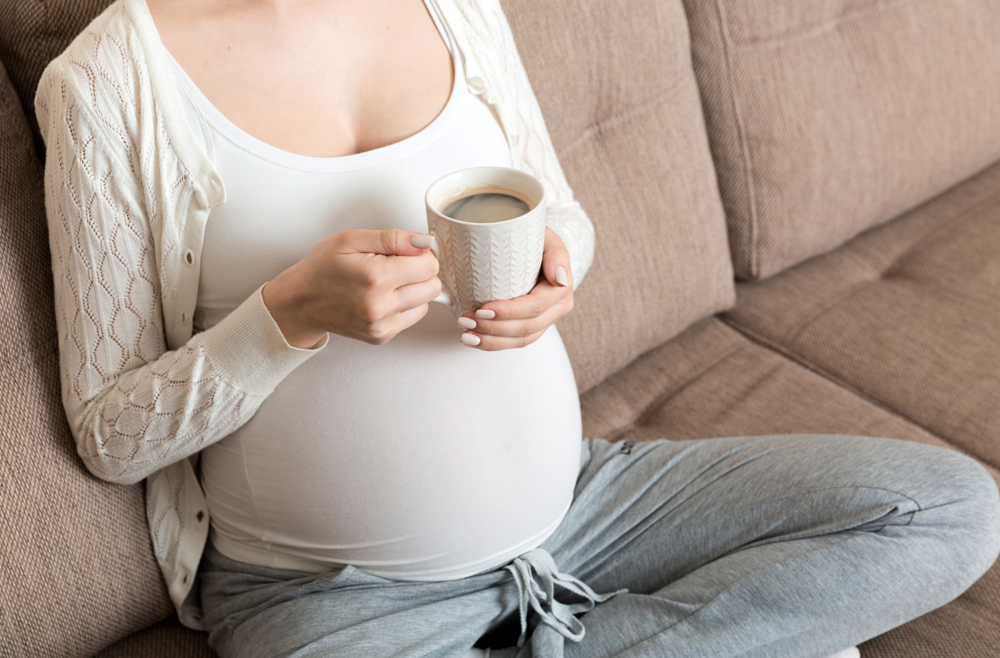 قهوه در زمان بارداری - آیا میتونیم در دوران بارداری قهوه مصرف کنیم؟